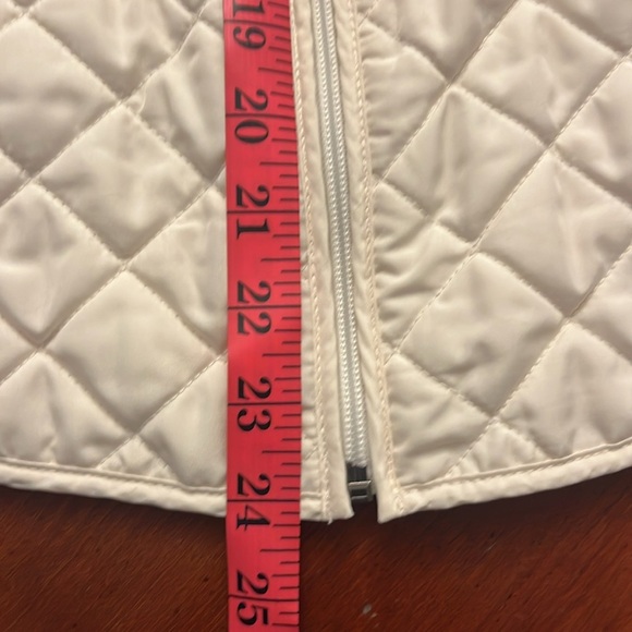 VanHeusen Quilted Vest XL Cream - Picture 6 of 6